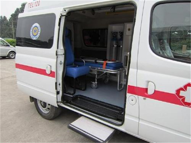 七里河救护车出租服务案例7