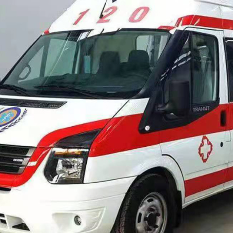 七里河非急救护送病人转院租赁救护车的优缺点对比